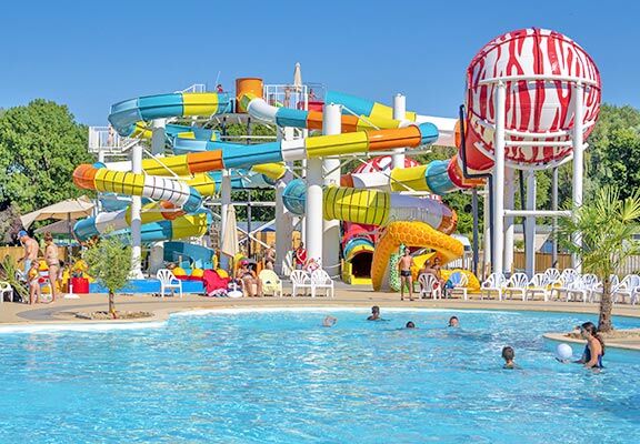 Vacation by the sea or in the countryside